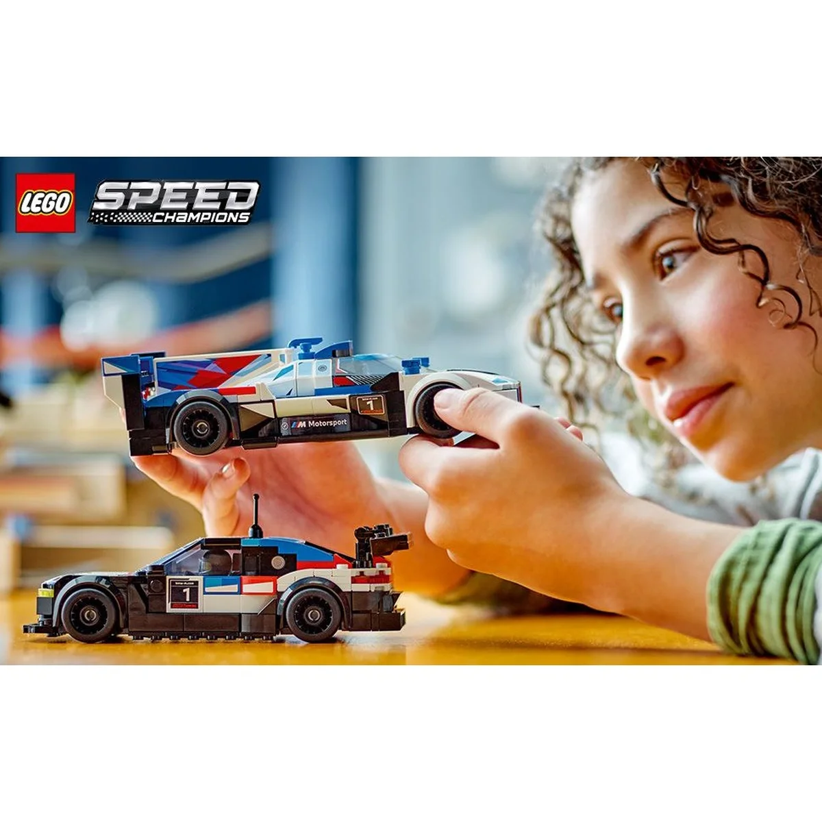 LEGO® Speed Champions BMW M4 GT3 & M Hybrid V8 Rennwagen 76922