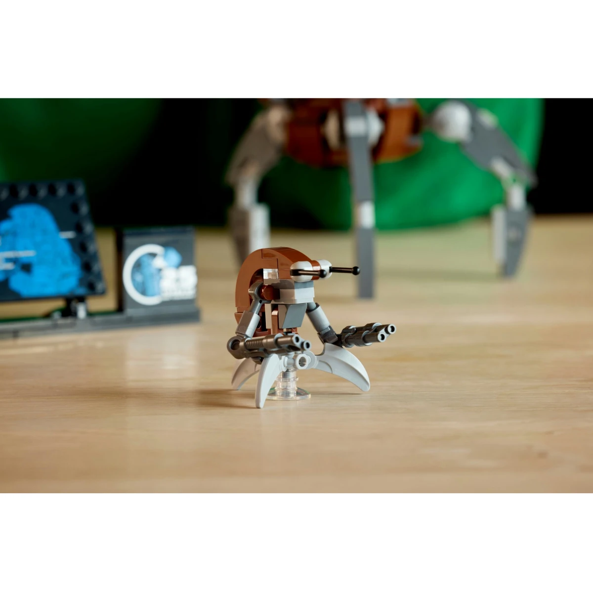 LEGO® Star Wars Droideka 75381